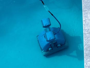 Best Robotic Pool Cleaners