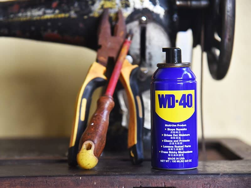 Wd 40 Oil Tong