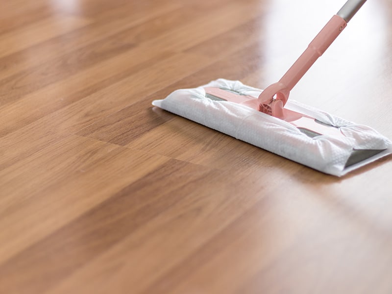 Clean the Laminate Floor