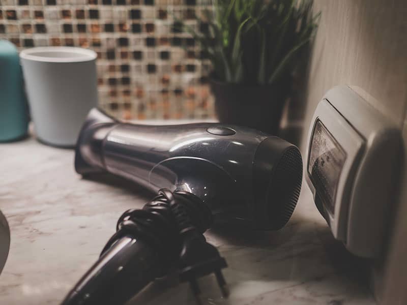 Hairdryer Can Rebound Your Carpet