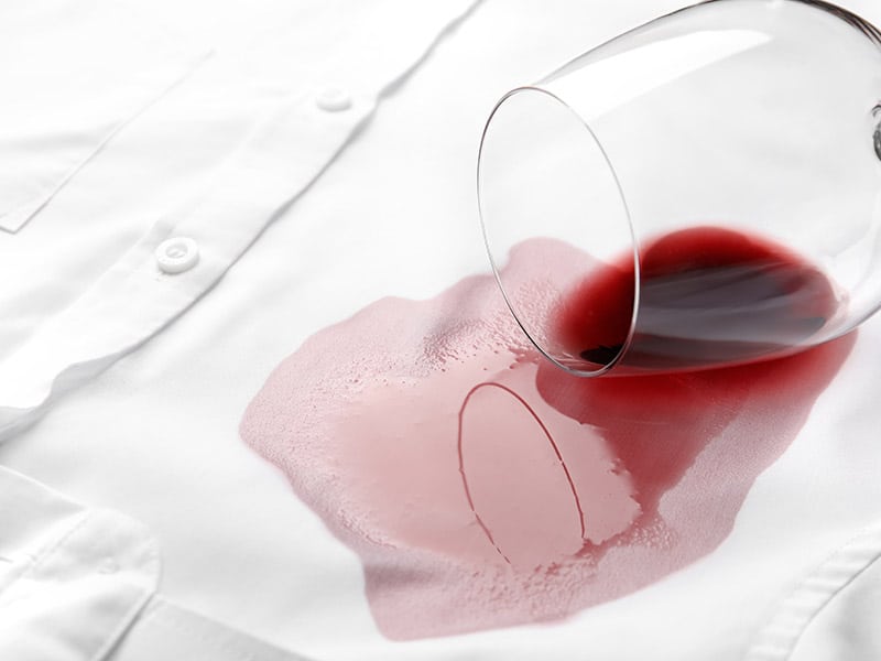 Pretreating Fresh Red Wine Stains