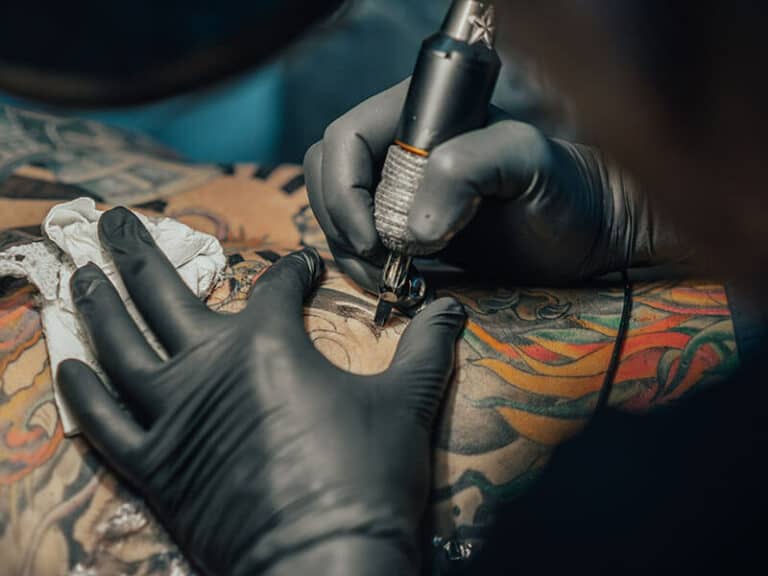 How To Get Tattoo Ink Out Of Clothes 7 Easy Remedies 2024