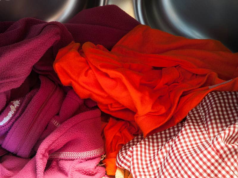Wash Clothes Of The Same Color Together