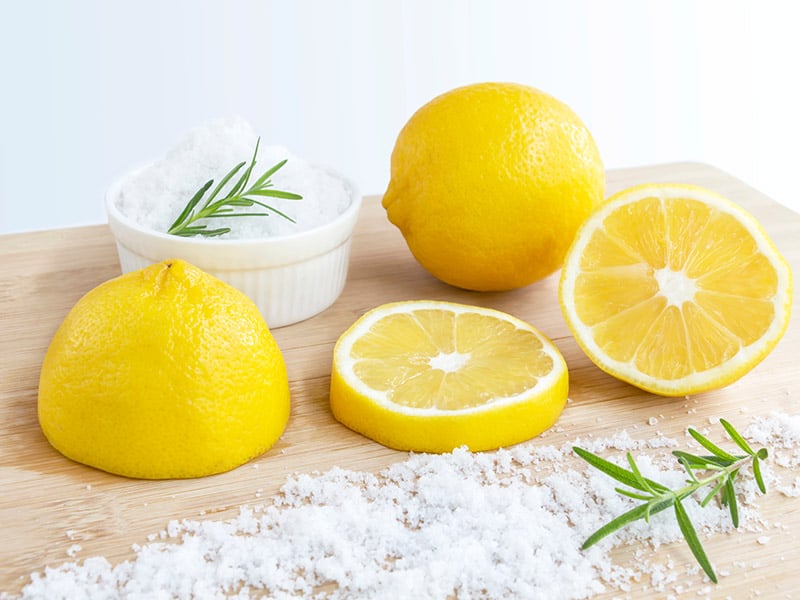 Lemon And Salt Will Boost The Cleaning